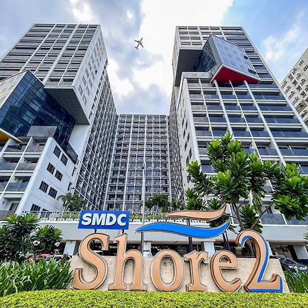 Mall Of Asia Condo With Balcony Facing Pool @ Shore2 Manila Exterior photo